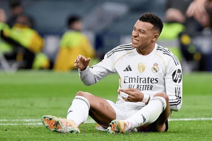 阿斯:皇马内部支持姆巴佩 不认为他是问题所在